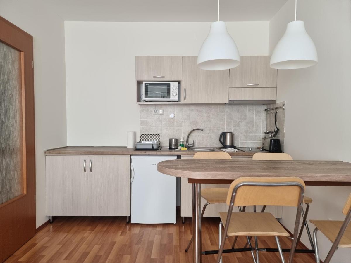 Panorama View Apartment ไฮจ์ดุสโซบอสโล ภายนอก รูปภาพ